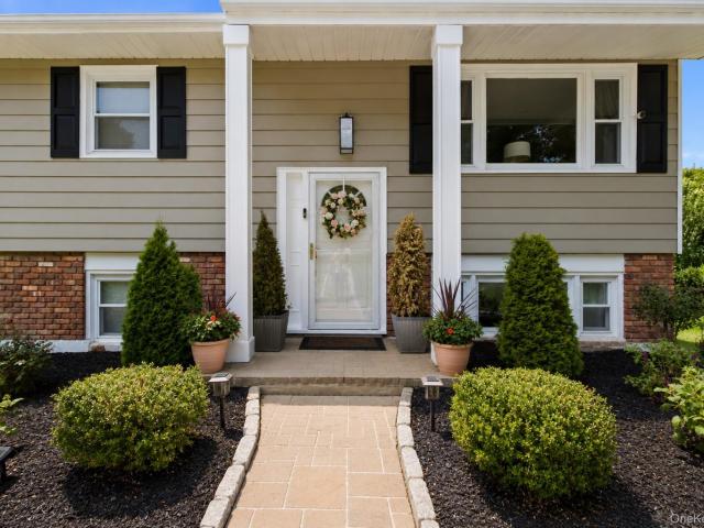 19 McMillan Avenue