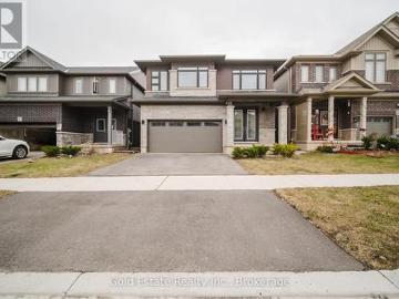 Brantford Town, Ontario - Patio, Parking