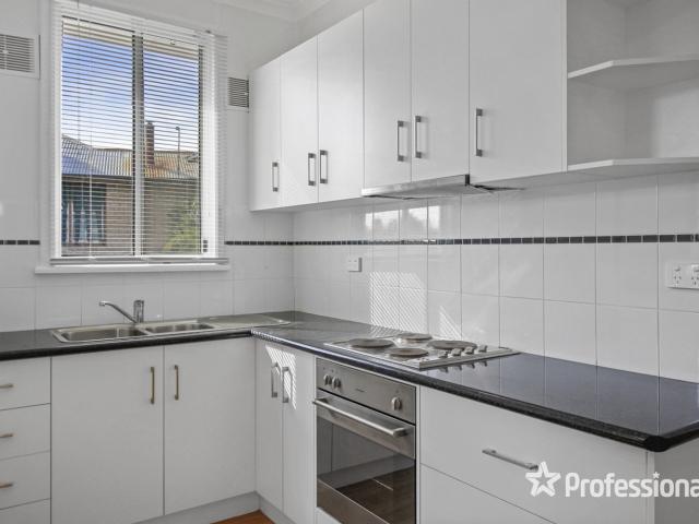 19 Macquarie StreetMount Austin NSW 2650, Australia