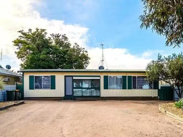 19 Malaga Terrace, Berri, SA 5343