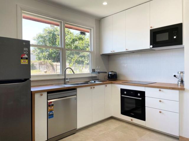 19 Margaret Street Clayton, VIC 3168
