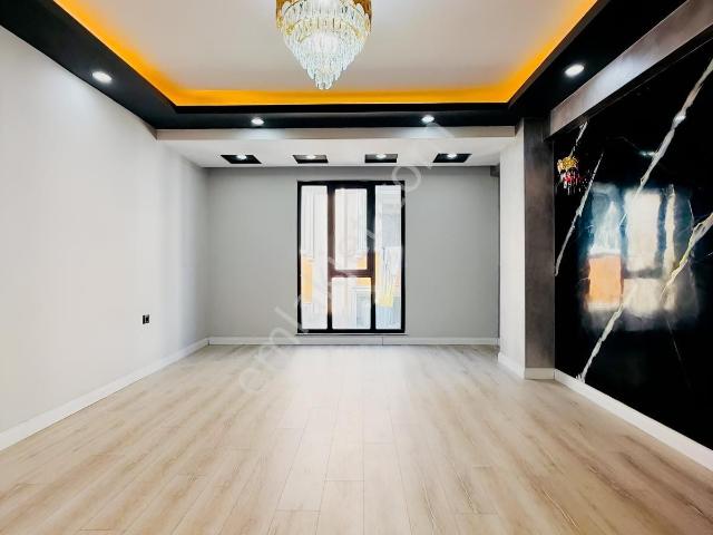 19 Mayıs Mahallesi Devlet Hastanesi Mevkinde Kiralık 2+1 Daire