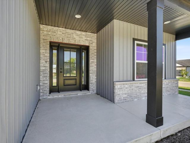 19 Meadow Drive