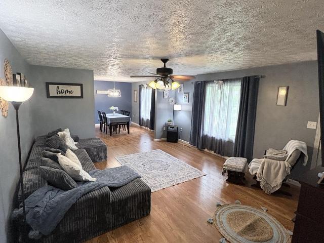19 Minix Dr Drive