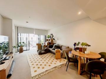 19 Minogue Cres, Sydney