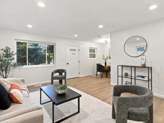 19 Miamiview Drive