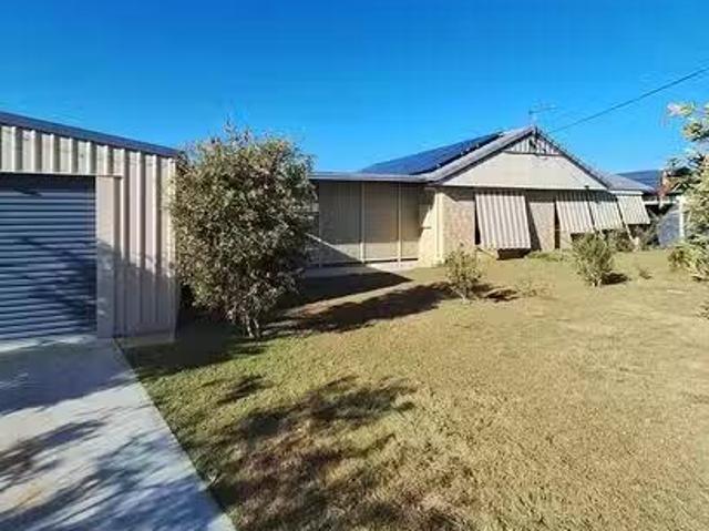 19 Millis Way, Nanango, QLD 4615