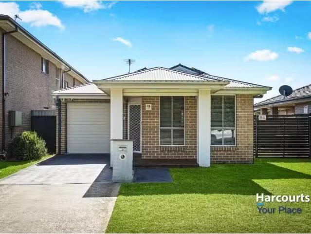 19 Moluccana Crescent, ROPES CROSSING House for rent Listed b.