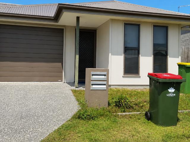 1/9 Mount Wheeler Street, Park Ridge, QLD 4125 House for Rent Ray White Forest Lake QLD