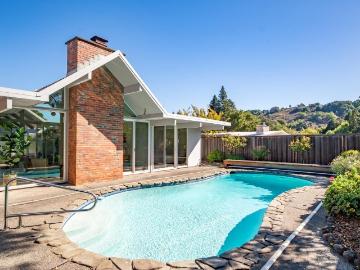 Lucas Valley-Marinwood, Marin County, California, USA