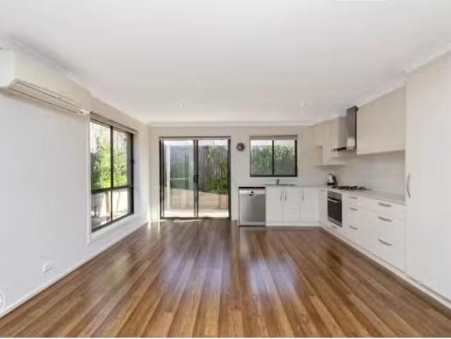 19 Nordeck Street, Casey House for rent Listed by Client Conc.