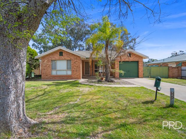 19 O’Connor Street, Tolland, NSW 2650