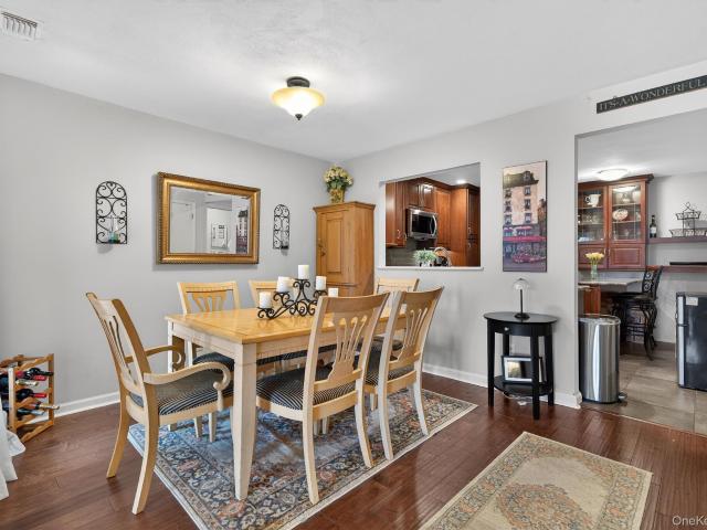 19 Olde Wagon Road