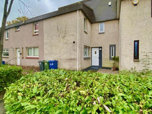 19 Park Green, Erskine PA8, 3 bed terraced house to rent, £1,200 pcm | PrimeLocation