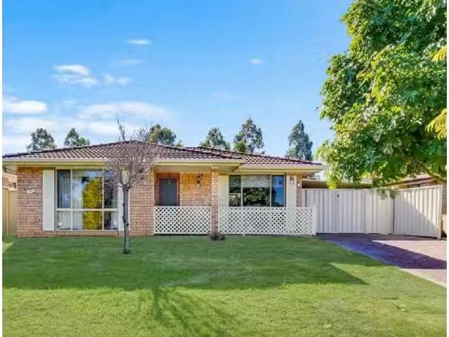 19 Peabird Way, CURRANS HILL House for rent Listed by Ray Whi.