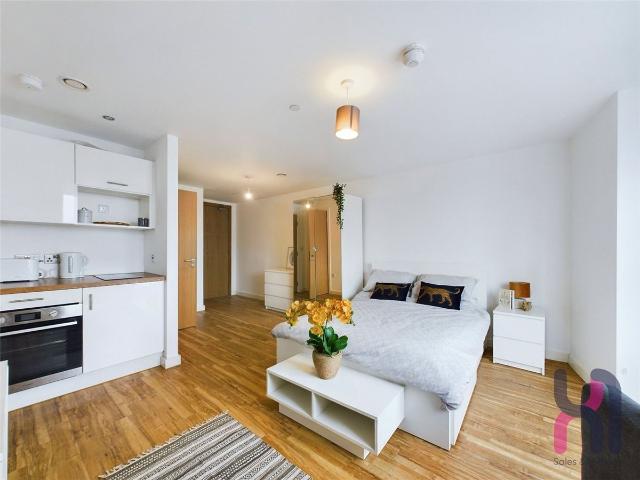 19 Plaza Boulevard, Liverpool L8, Studio to rent, £750 pcm | PrimeLocation