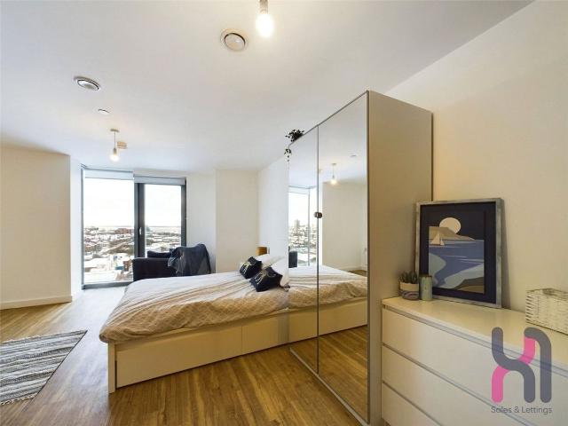 19 Plaza Boulevard, Liverpool L8, 1 bed flat to rent, £770 pcm | PrimeLocation