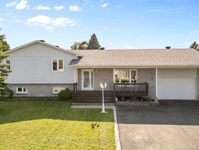 19 Promenade Boulevard, Russell, ON, K0A 1W1 house for sale | Listing ID X13648 | Royal LePage