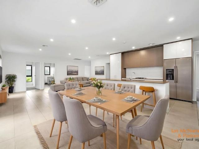19 Quigley Street, Googong