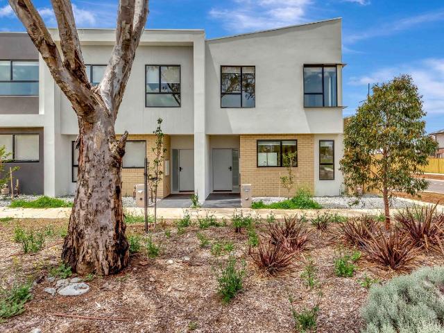 19 Rakia Walk, Fraser Rise