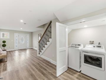 19 Riverbend Ct