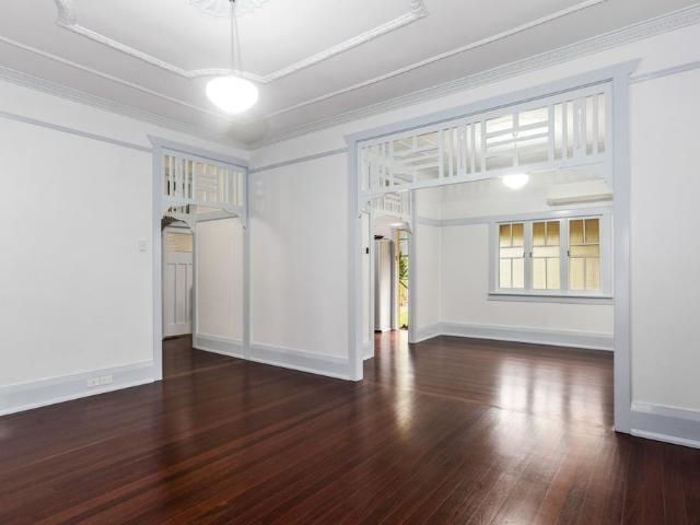 19 Rous Street