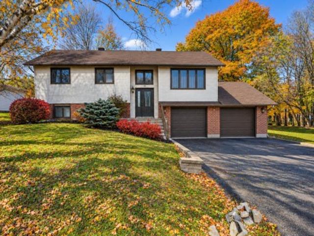 19 Rue Godmaire, Cantley, QC, J8V 3H9 house for sale | Listing ID 28742 | Royal LePage