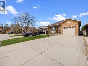 19 Sedona Court, Hamilton, ON, L9B 2R1 house for sale | Listing ID 40837 | Royal LePage