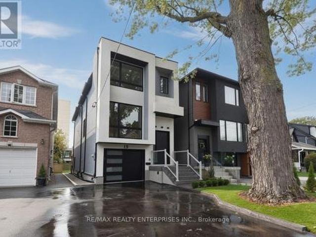 19 Simpson Avenue, Toronto, ON, M8Z 1C9 house for sale | Listing ID W13857 | Royal LePage