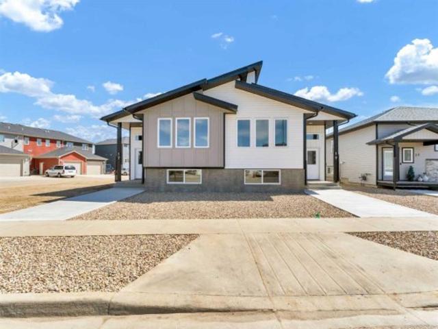 19 Somerside Gate Se, Medicine Hat, AB, T1B 0M1 house for sale | Listing ID A2341 | Royal LePage
