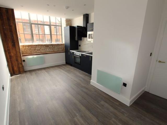 19 St Michaels Road, Northampton NN1, 1 bed flat to rent, £925 pcm | PrimeLocation