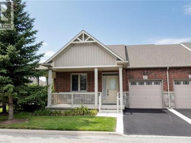 19 Stickland Lane, Binbrook, ON, L0R 1C0 townhouse for sale | Listing ID 40857 | Royal LePage