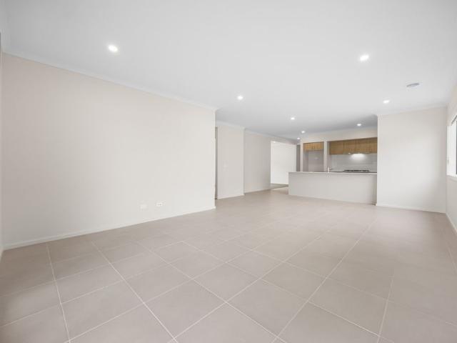 BRAND NEW FAMILY HOME IN WINTER VALLEY