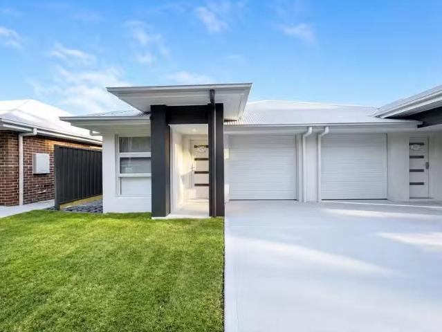 19A Nut Bush Drive, MEDOWIE House for rent Listed by Renee Mo.