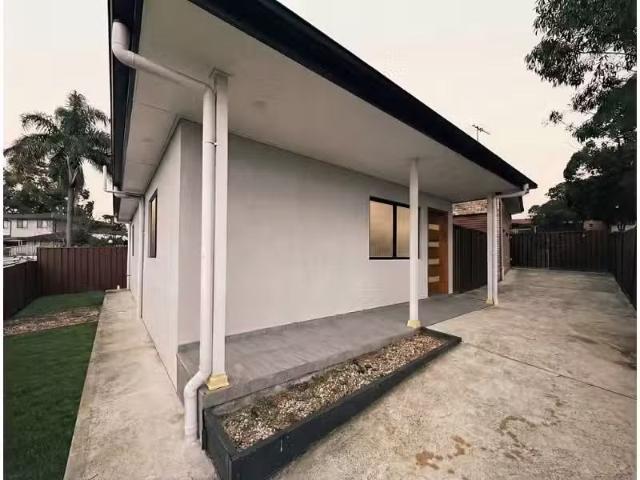 19a Turquoise Place, Eagle Vale House for rent Listed by Hayl.