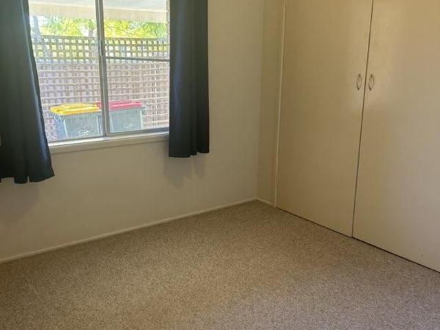 19B Brolga Crescent, TAMWORTH NSW 2340