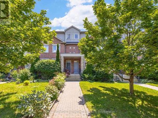 19B Hobden Place, Toronto, ON, M9R 3R6 house for sale | Listing ID W13585 | Royal LePage