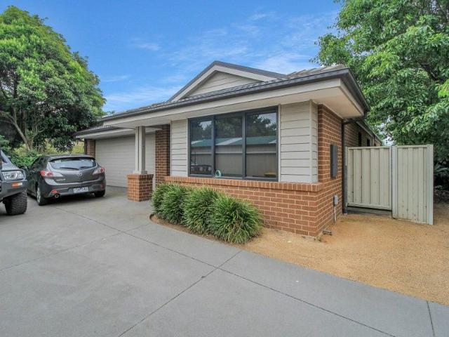 19B MAUDE STREET â EASY LIVING
