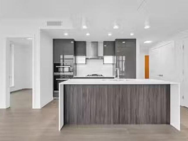 19Xx 6511 Susinteraction Avenue, Burnaby, BC, V5H 0K5 lease.