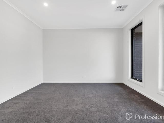 1 Munro AvenueMunno Para SA 5115, Australia