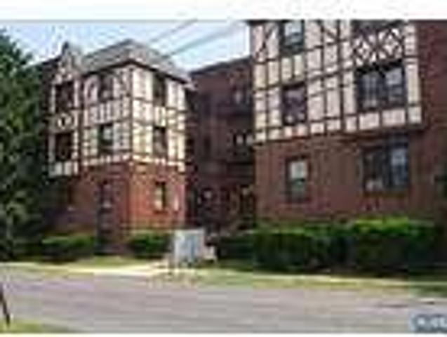 1 Murray Hill Terrace #B2 Bergenfield, NJ 07621