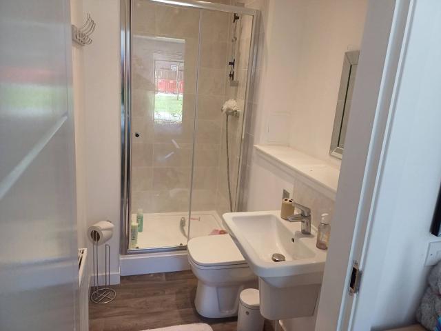 1 Macmillan Terrace, City of Edinburgh, EH4 4WE, United Kingdom | Room for rent #170318152 | Rentberry