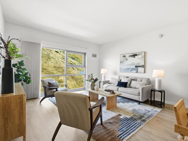 1 Mandalay Pl, Unit 910, South San Francisco, CA 94080 | MLS #426110