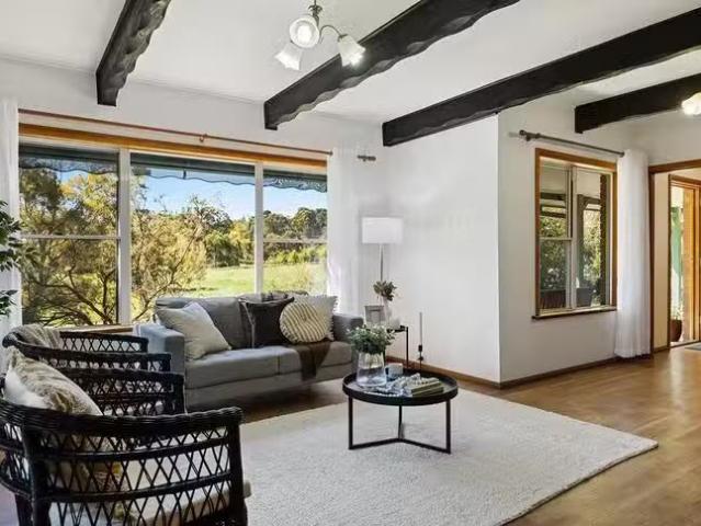 1 Matilda Avenue, Clifton Grove, NSW 2800
