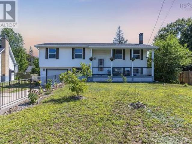 1 Mckenzie Drive, Middleton, NS, B0S 1P0 house for sale | Listing ID 202620 | Royal LePage