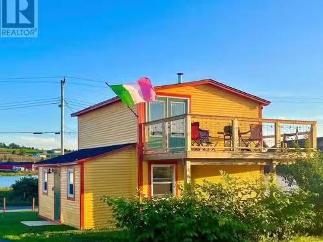 1 Meadow Avenue, Hearts Delight Islington, NL, A0B 2A0 hou.