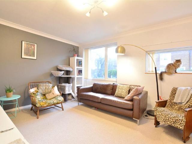 1 Medebourne Close, Blackheath Cator Estate, London, SE3 9AB, United Kingdom | 3 bed townhouse for rent #138775169 | Rentberry