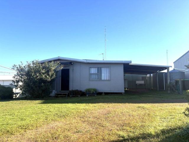 1 Michele Street, North Beach SA 5556