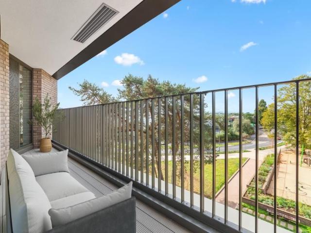 1 Milliners Way, Woking GU21, 2 bed flat to rent, £1,550 pcm | PrimeLocation