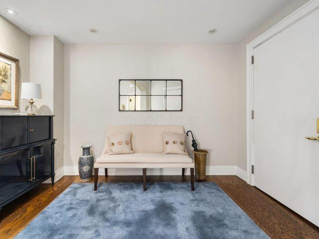 1 Miranova Place # 2200
